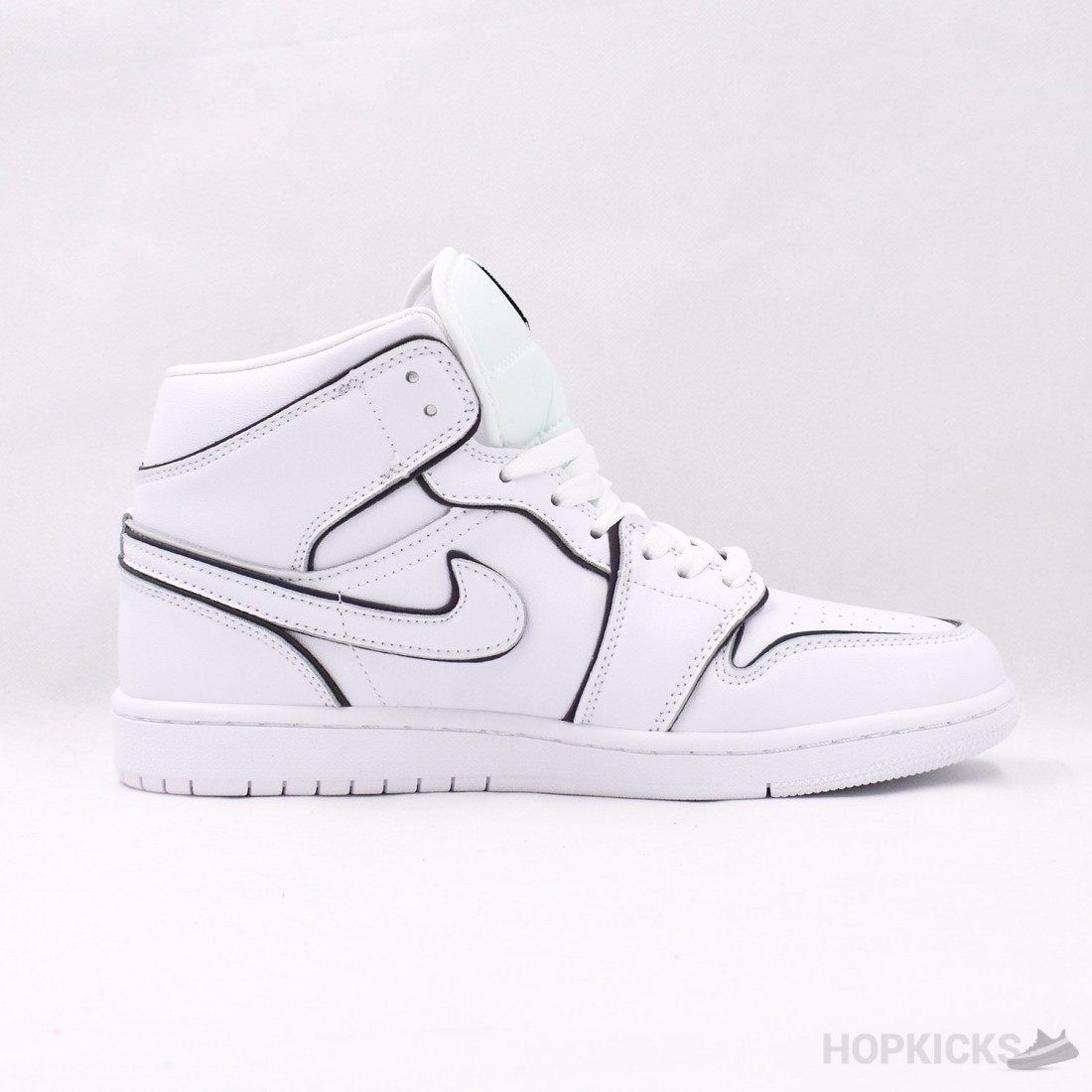 aj1 mid reflective white